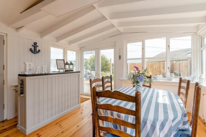 Dog Friendly Cottage 2 Mins To Beach With Hot Tub And Zappi Ev Lessingham Dış mekan fotoğraf