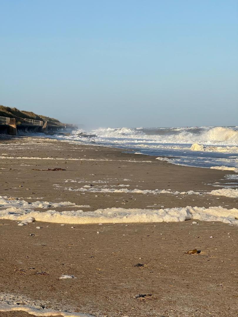 Dog Friendly Cottage 2 Mins To Beach With Hot Tub And Zappi Ev Lessingham Dış mekan fotoğraf